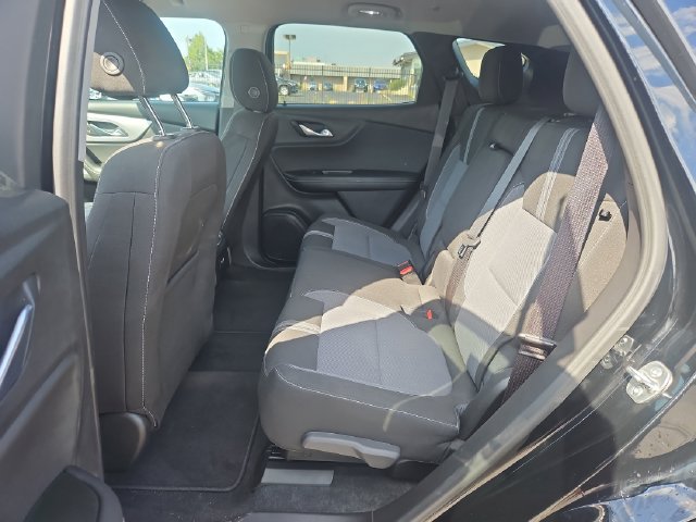 Used 2024 Chevrolet Blazer LT w/ Convenience Package FWD image 25
