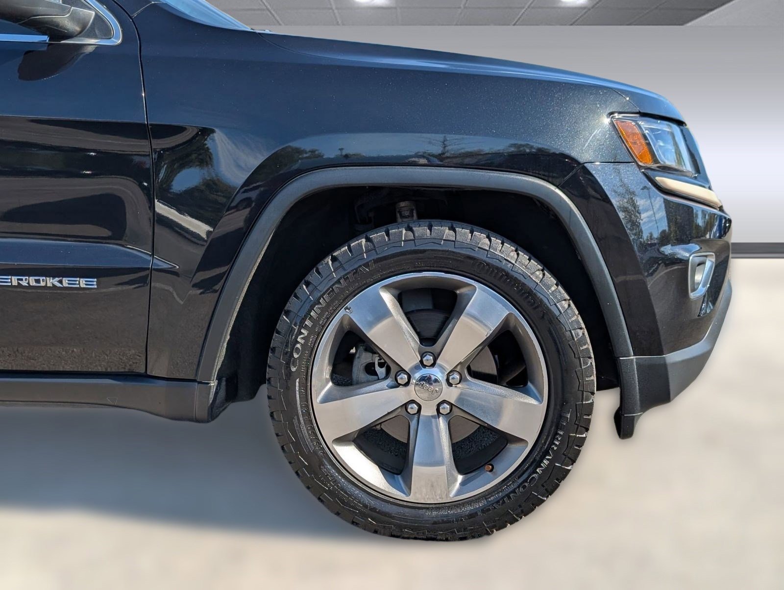 Used 2016 Jeep Grand Cherokee Limited image 12