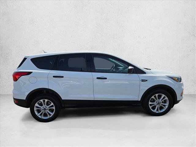 Used 2019 Ford Escape S FWD image 4