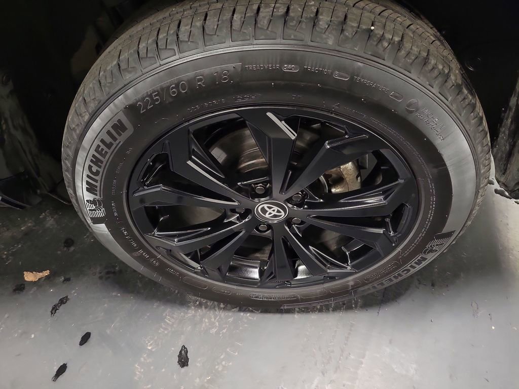 Used 2024 Toyota RAV4 XSE w/ Weather Package image 10