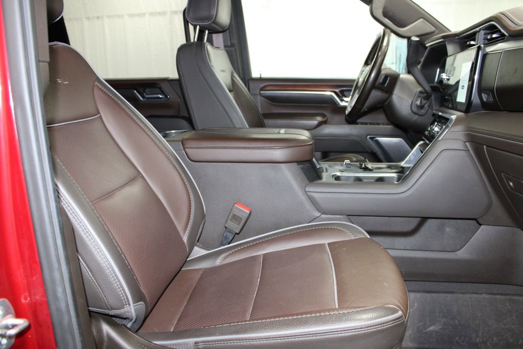 Used 2024 GMC Sierra 2500 Denali w/ Denali Reserve Package image 28