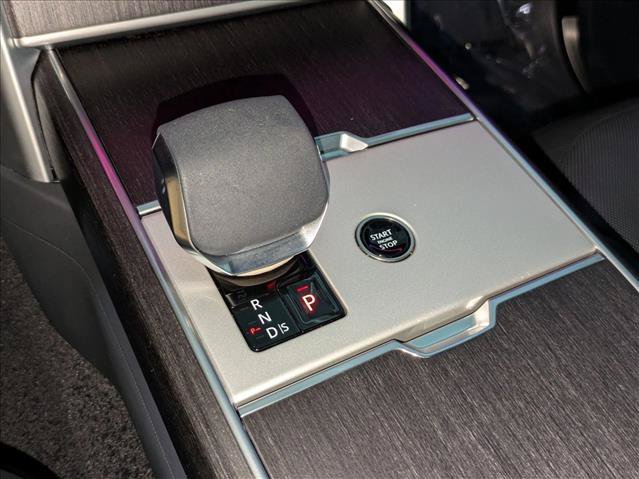Used 2024 Land Rover Range Rover SE AWD/4WD image 13