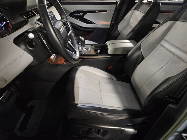 Used 2023 Land Rover Range Rover Evoque R-Dynamic SE image 17