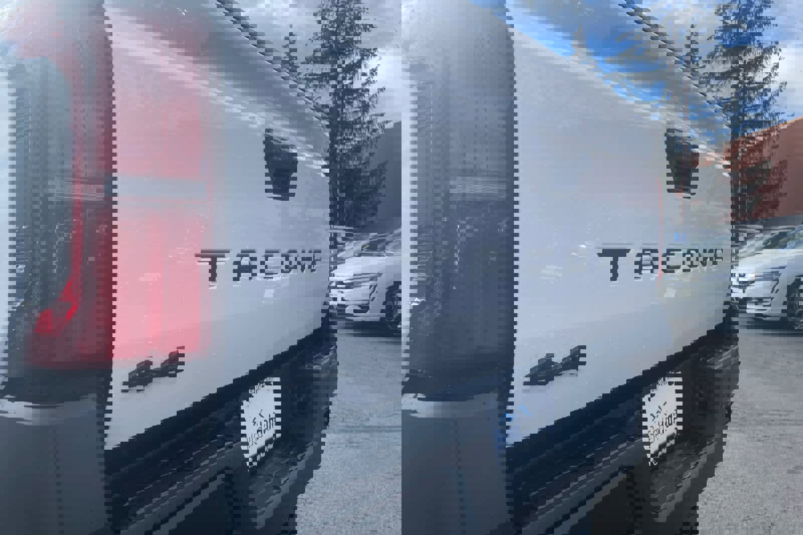 Used 2025 Toyota Tacoma SR w/ SR Upgrade Package image 12