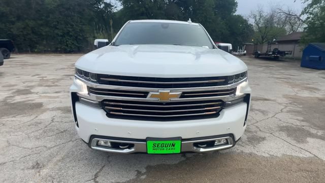 Used 2022 Chevrolet Silverado 1500 High Country w/ Technology Package AWD/4WD image 3