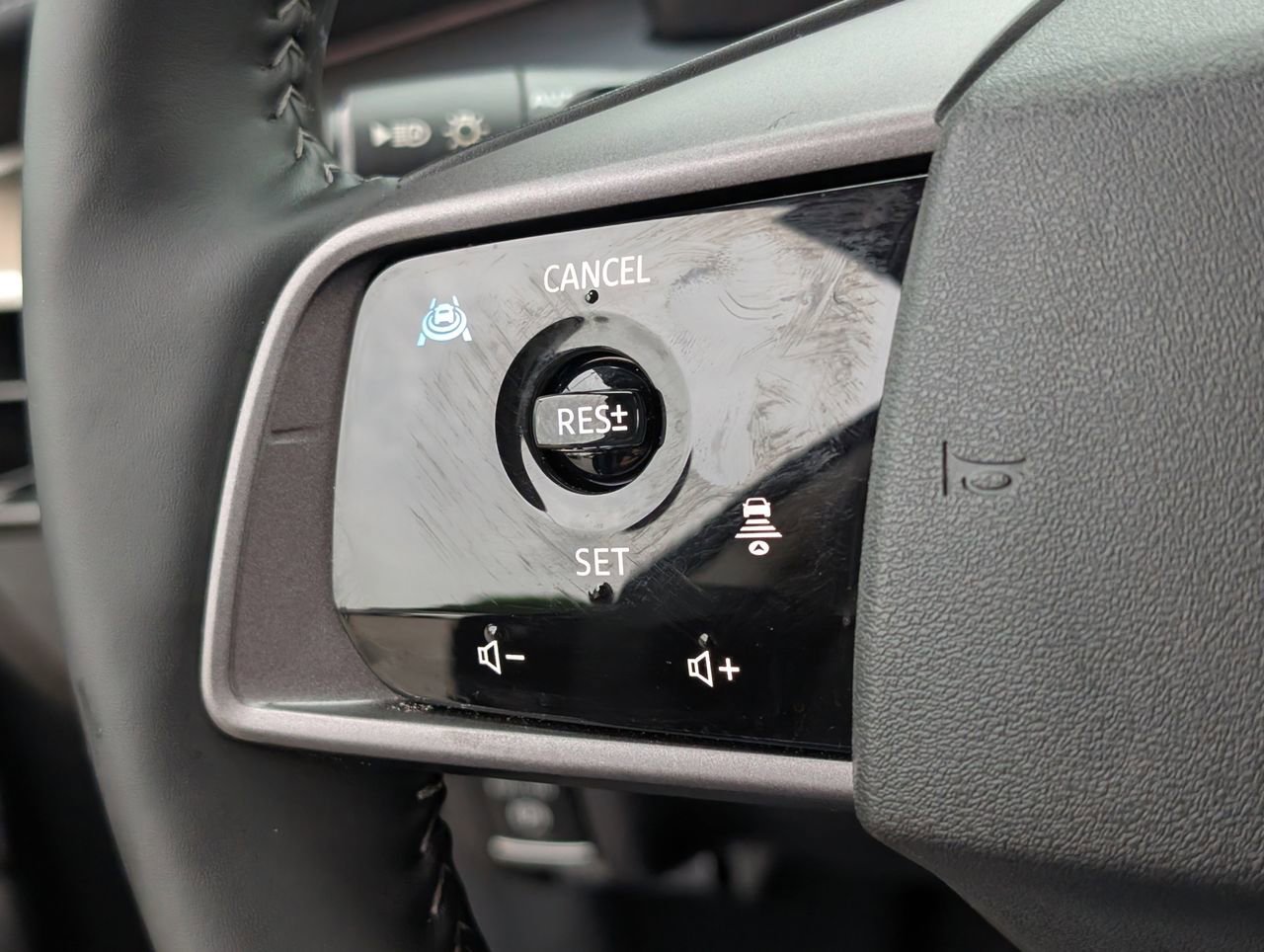 Certified 2025 Nissan Murano SL image 22