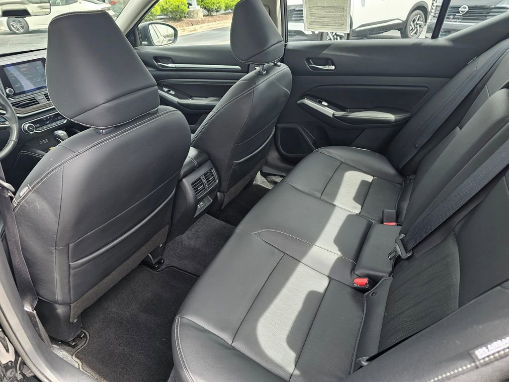 Used 2022 Nissan Altima 2.5 SL AWD/4WD image 10