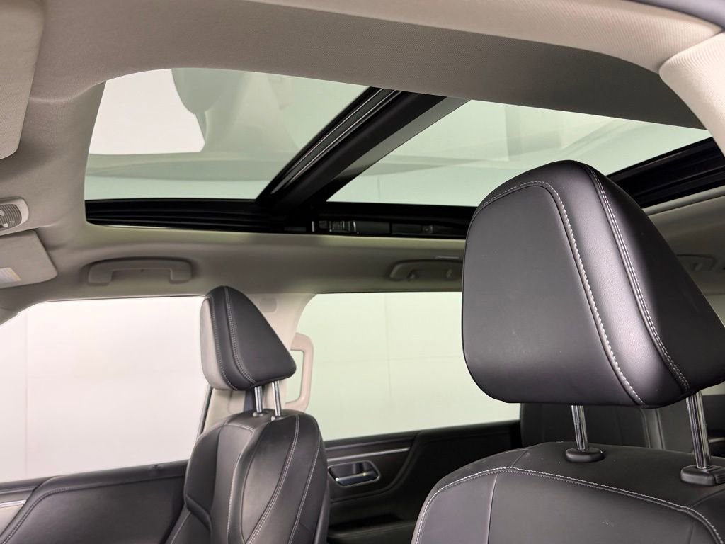 Used 2025 INFINITI QX80 Pure image 26