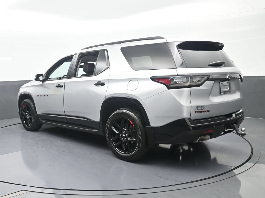 Used 2021 Chevrolet Traverse Premier w/ Redline Edition FWD image 4