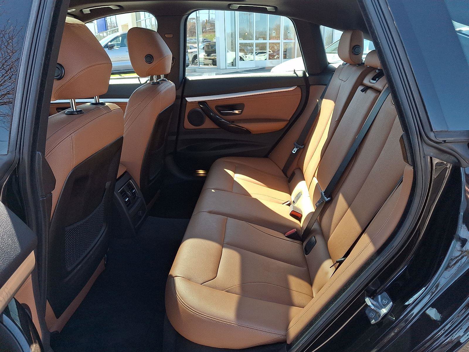 Used 2016 BMW 328i Gran Turismo xDrive AWD/4WD image 10