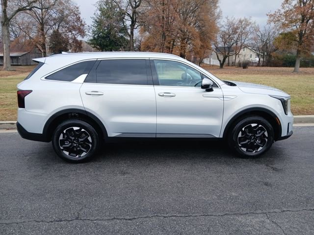 New 2026 Kia Sorento S image 10