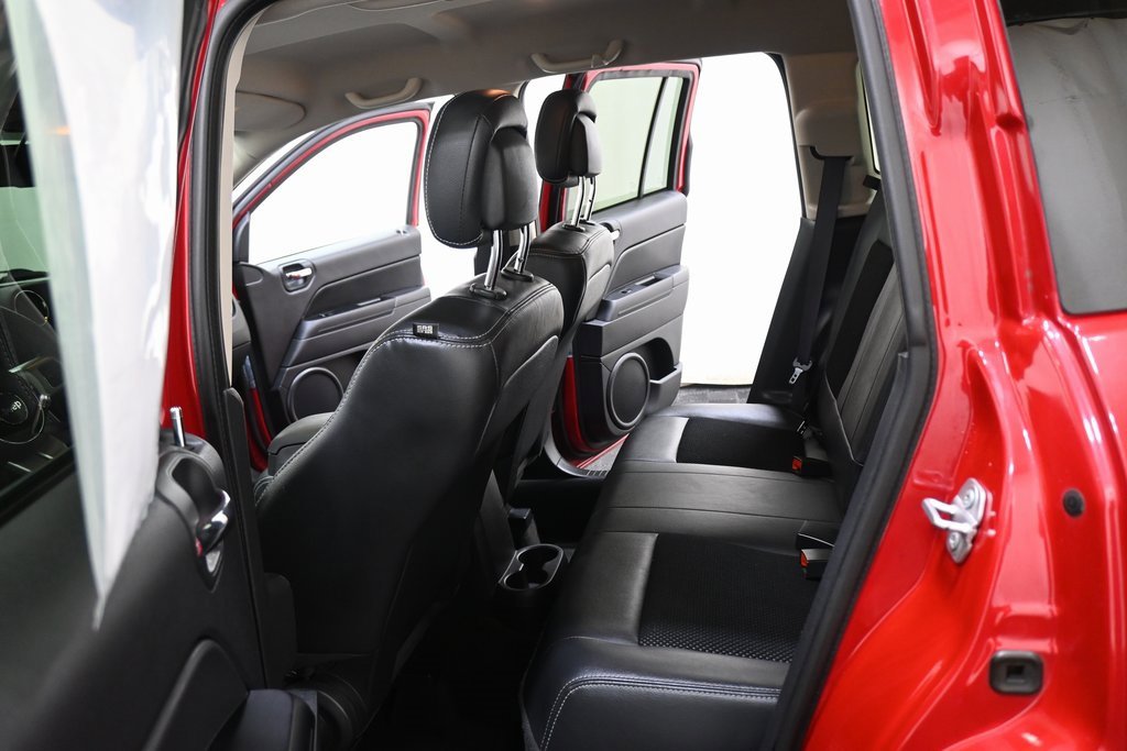 Used 2017 Jeep Compass Sport w/ Power Value Group image 8