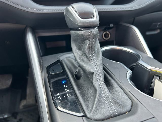 Certified 2024 Toyota Highlander XLE image 27