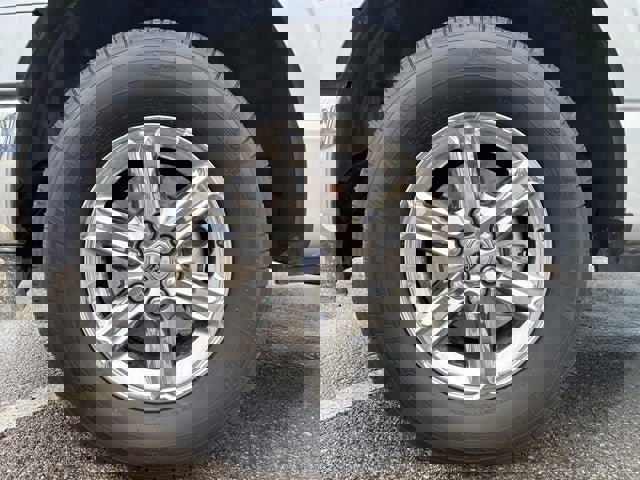 Used 2024 Ford F150 XLT image 11