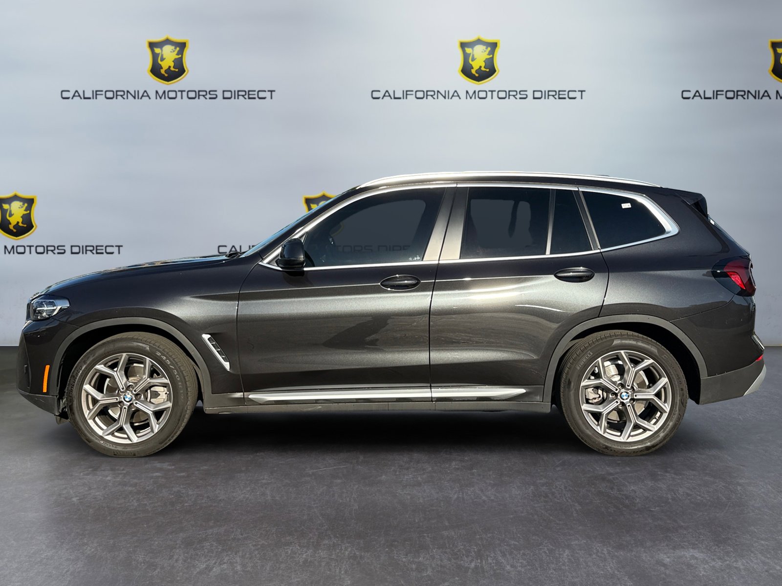 Used 2022 BMW X3 sDrive30i w/ Convenience Package w/ZPA image 2