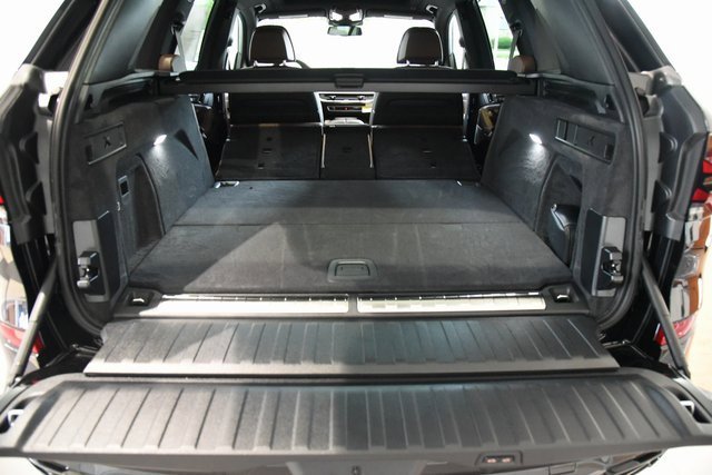New 2026 BMW X5 xDrive50e w/ Executive Package image 23