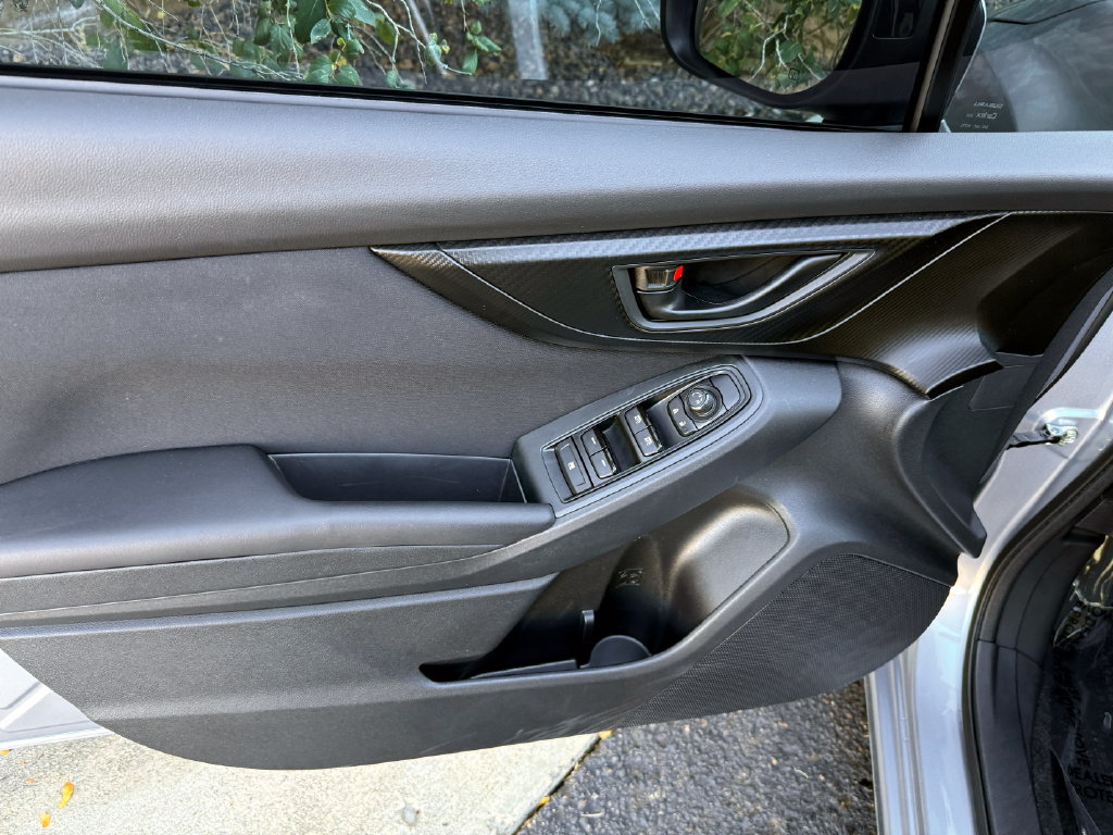 Used 2019 Subaru Impreza 2.0i Premium AWD/4WD image 17