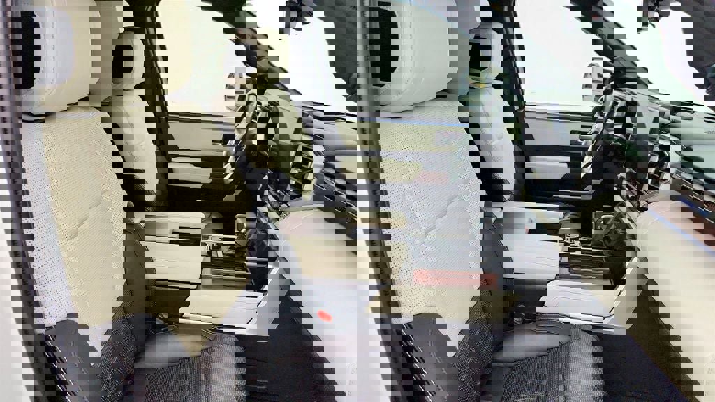 Used 2024 Toyota Sequoia Capstone image 23