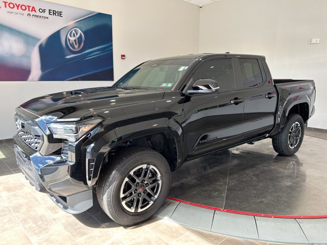 Certified 2024 Toyota Tacoma TRD Sport w/ TRD Sport Upgrade Package AWD/4WD image 3