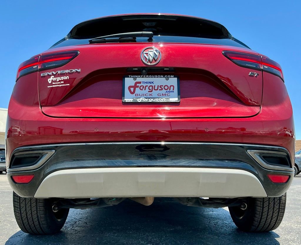 Used 2022 Buick Envision Essence w/ Technology Package II FWD image 17