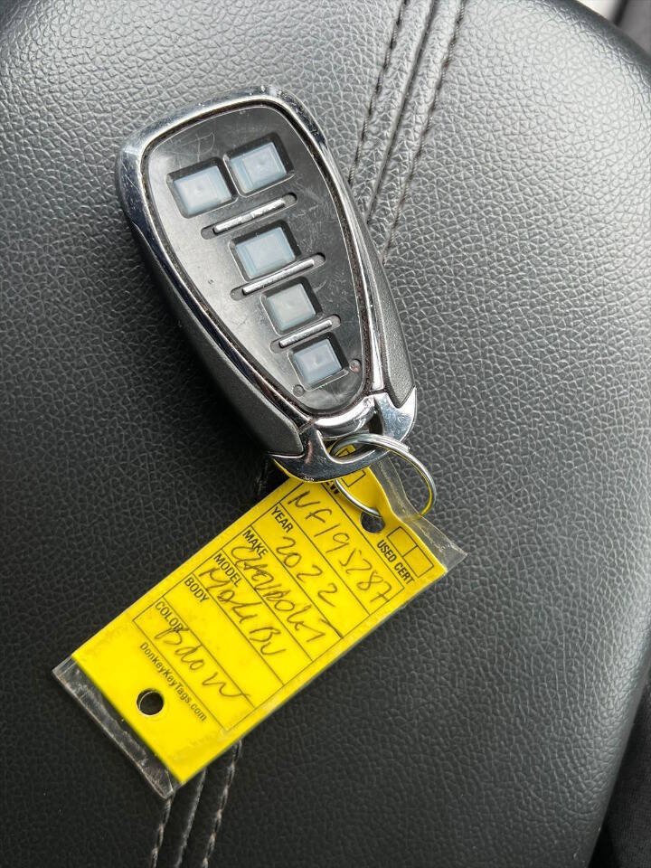 Used 2022 Chevrolet Malibu LT FWD image 16