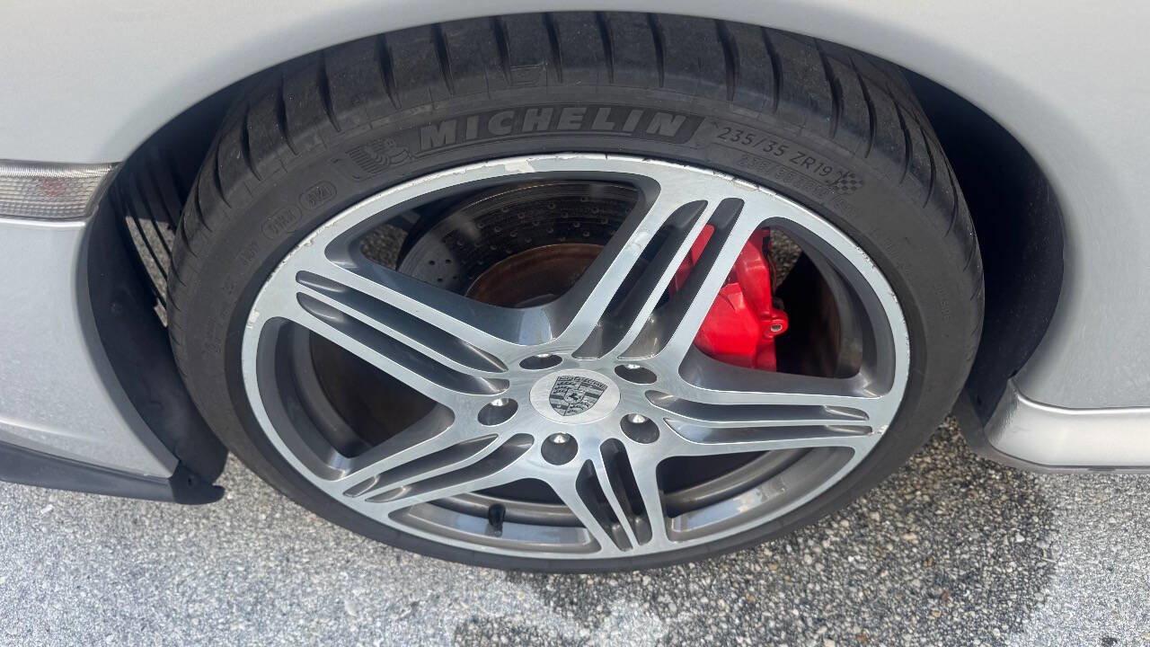 Used 2004 Porsche 911 Carrera 4S image 28