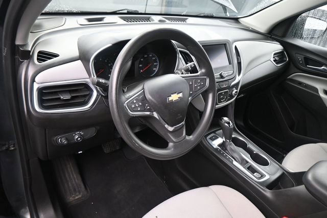 Used 2020 Chevrolet Equinox LS w/ LS Convenience Package AWD/4WD image 39