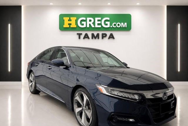Used 2018 Honda Accord Touring image 4