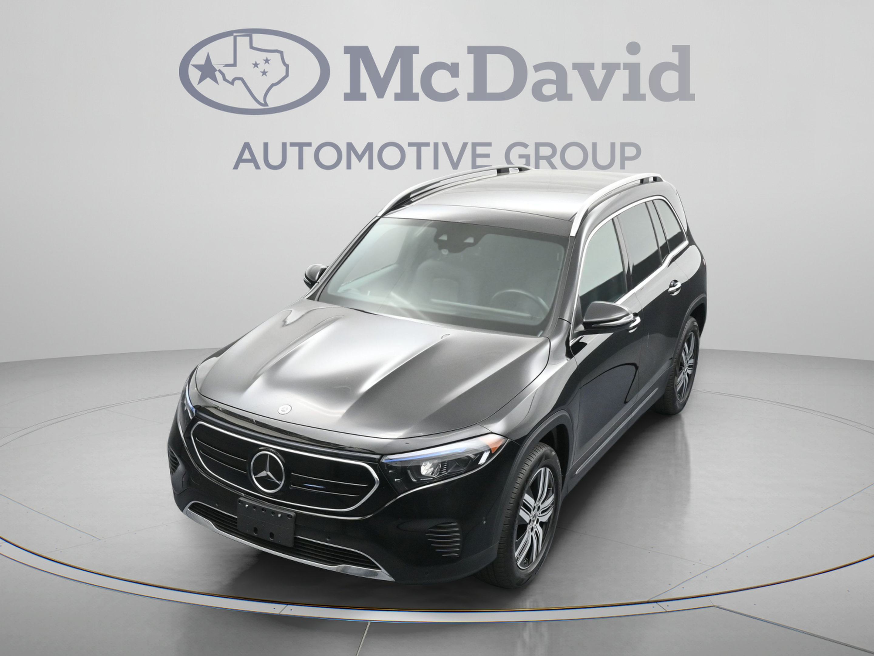 Used 2023 Mercedes-Benz EQB 300 4MATIC image 35