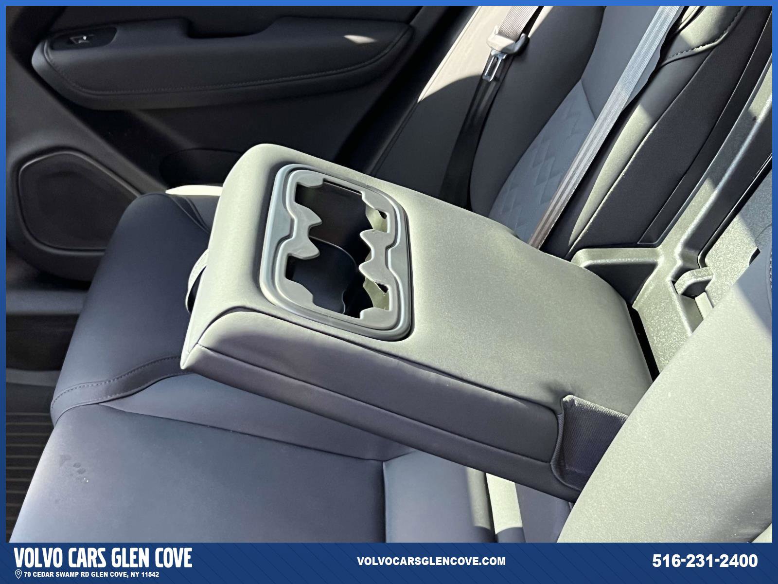 Used 2026 Volvo XC60 B5 Plus w/ Protection Package Premier AWD/4WD image 10