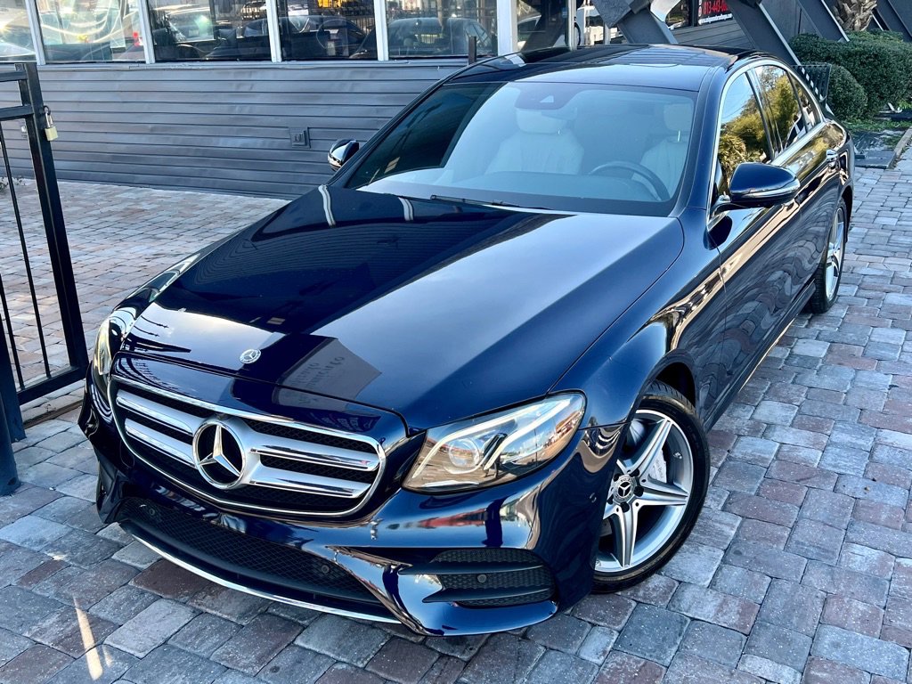 Used 2019 Mercedes-Benz E 300 image 2