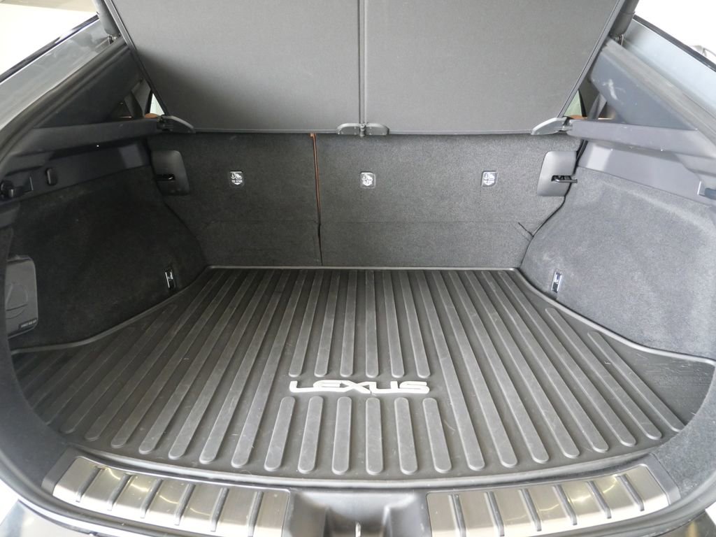 Certified 2023 Lexus RZ 450e Premium w/ Accessory Package (P1) image 24