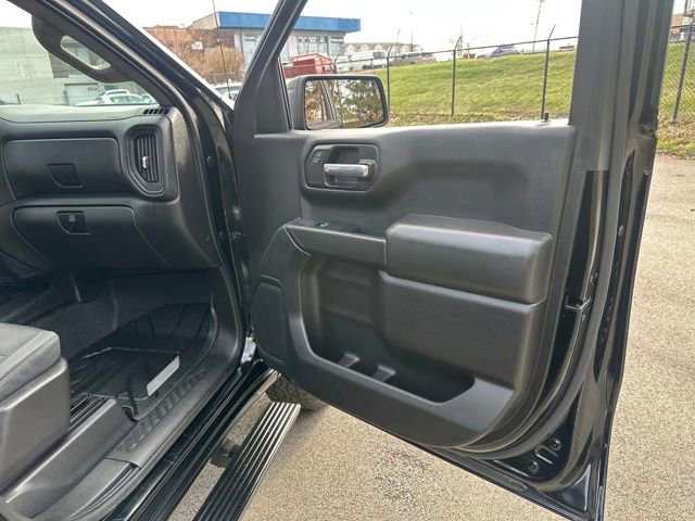 Used 2019 Chevrolet Silverado 1500 Custom Trail Boss image 17