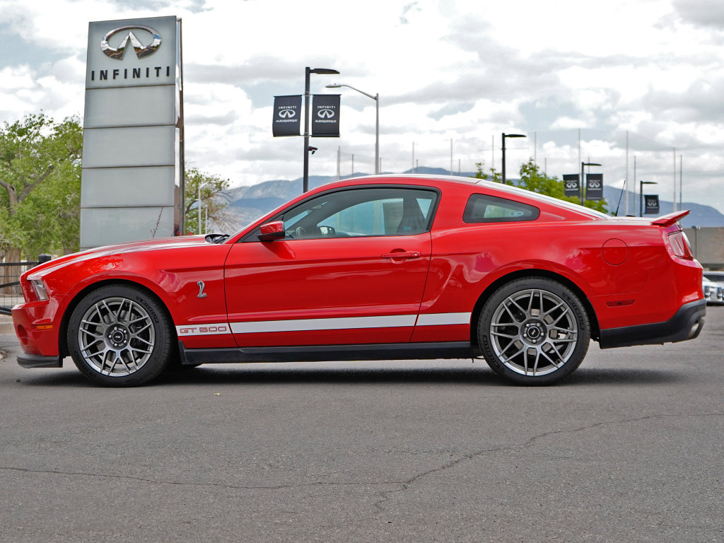 Used 2012 Ford Mustang Shelby GT500 w/ SVT Performance Pkg RWD image 7