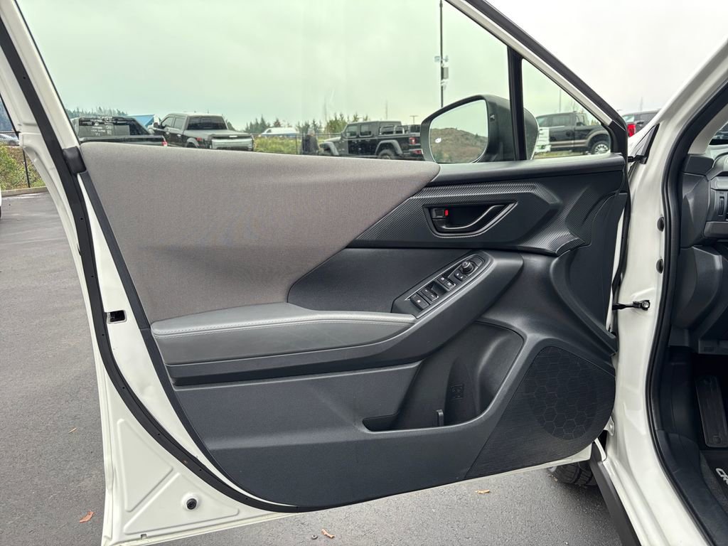 Used 2024 Subaru Crosstrek 2.0i Premium image 23