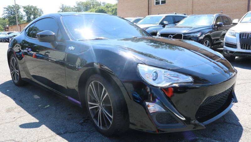 Used 2015 Scion FR-S RWD image 3