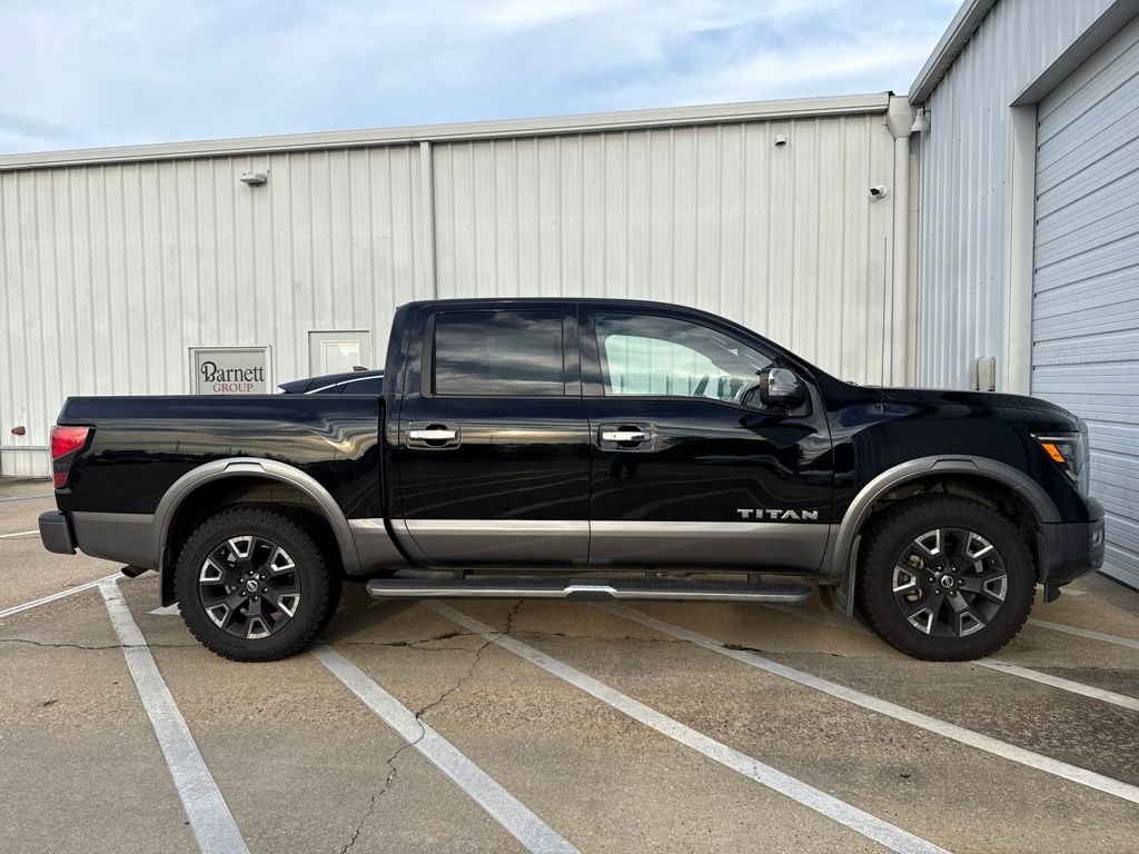 Certified 2021 Nissan Titan Platinum Reserve w/ Moonroof Package image 11