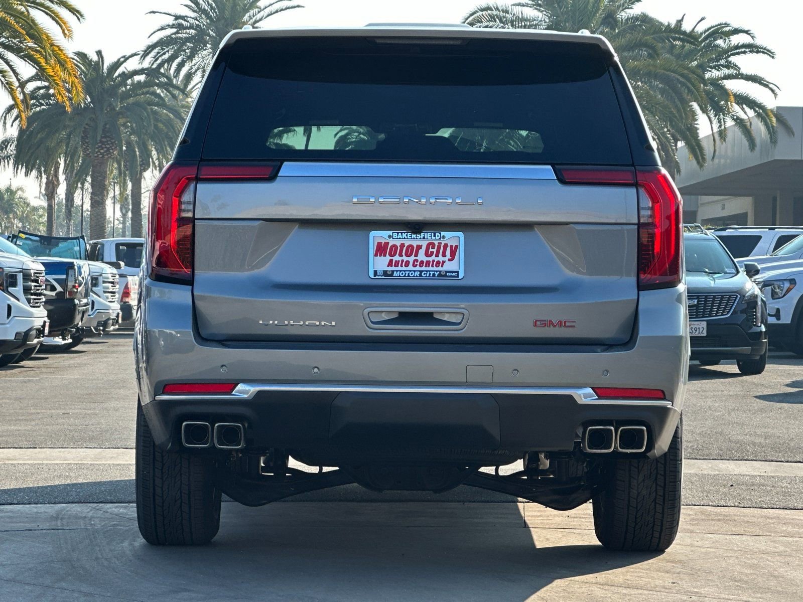 New 2026 GMC Yukon XL Denali w/ Sun & Power Step Package AWD/4WD image 5