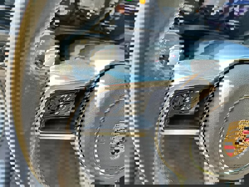 Used 2020 Porsche Macan S image 33