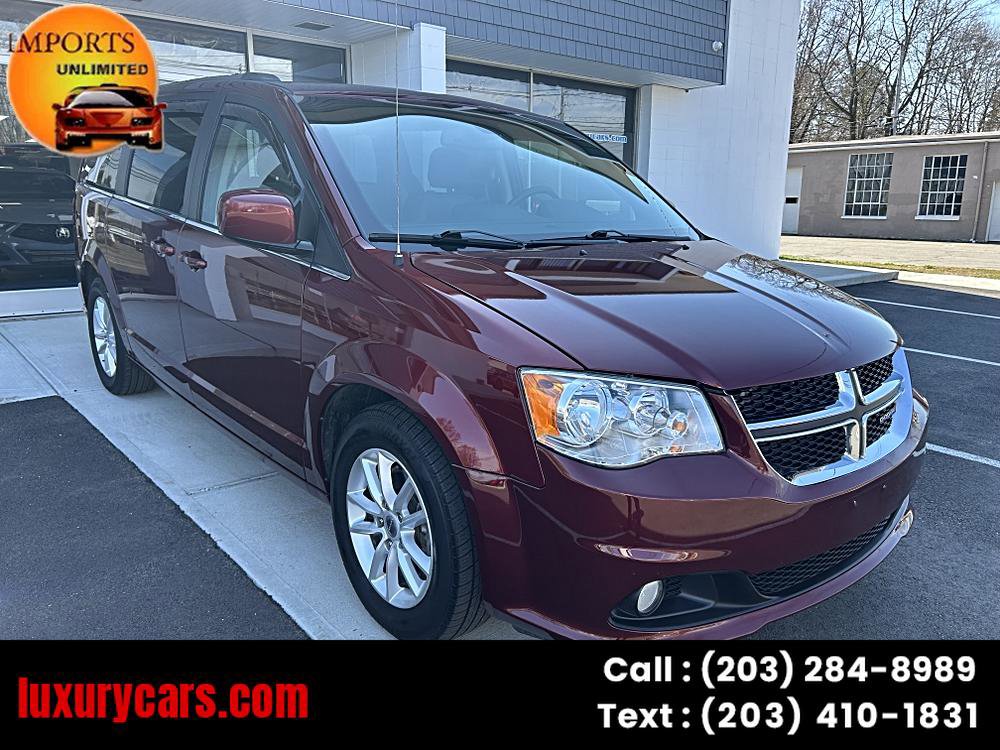 Used 2019 Dodge Grand Caravan SXT w/ Driver Convenience Group image 1
