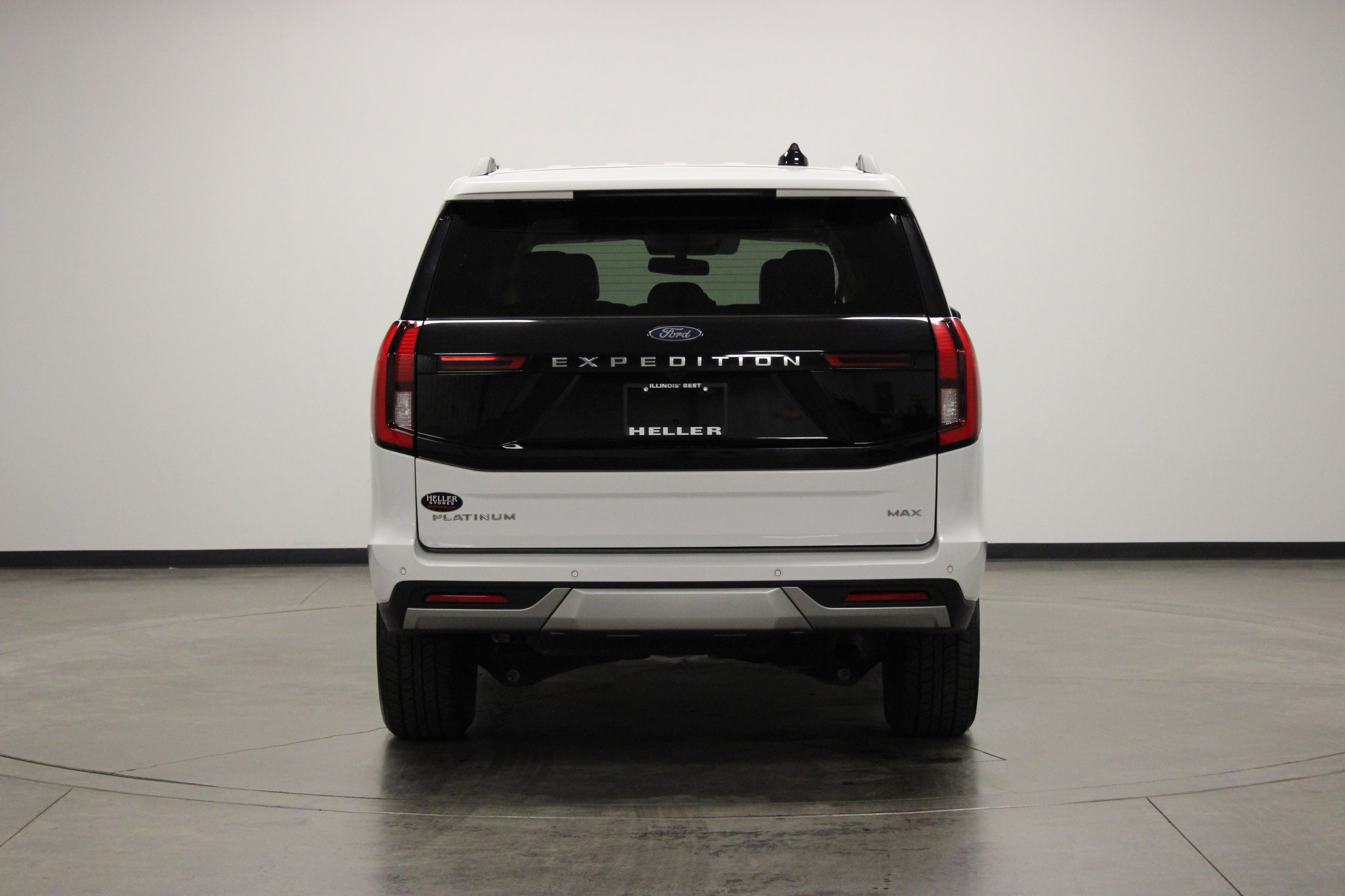 Used 2025 Ford Expedition Max Platinum AWD/4WD image 7