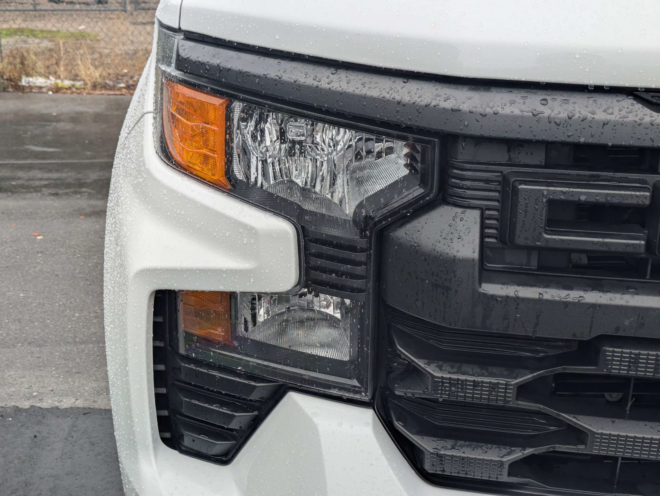 Used 2024 Chevrolet Silverado 1500 Custom RWD image 9