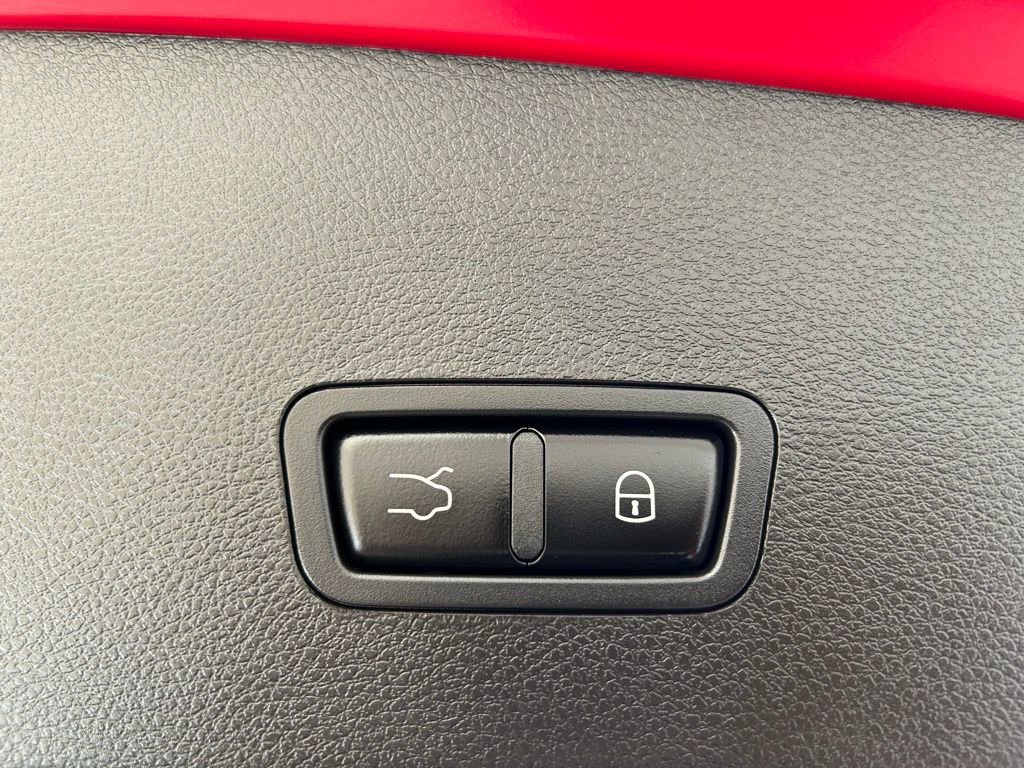 New 2024 Alfa Romeo Tonale Veloce w/ Active Assist Package image 9