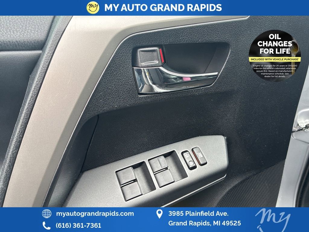 Used 2016 Toyota RAV4 XLE image 7