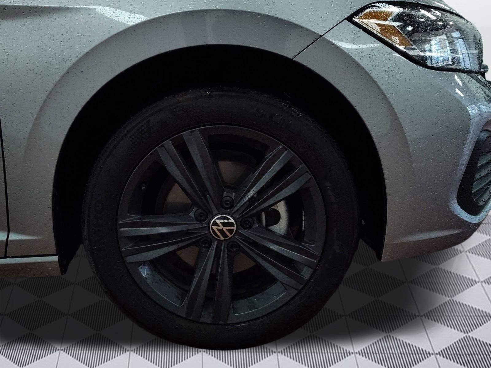 Used 2022 Volkswagen Jetta SE image 10