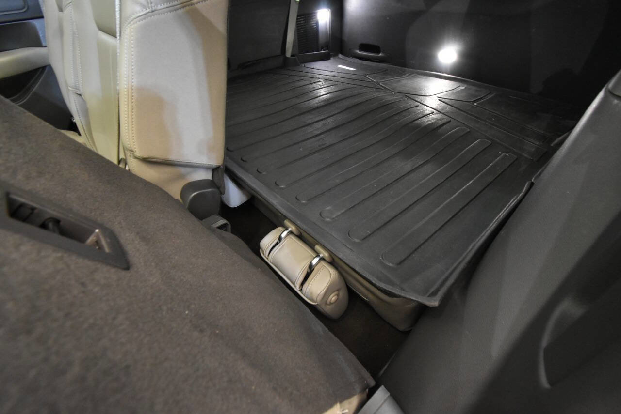 Used 2021 Ford Expedition XLT image 15