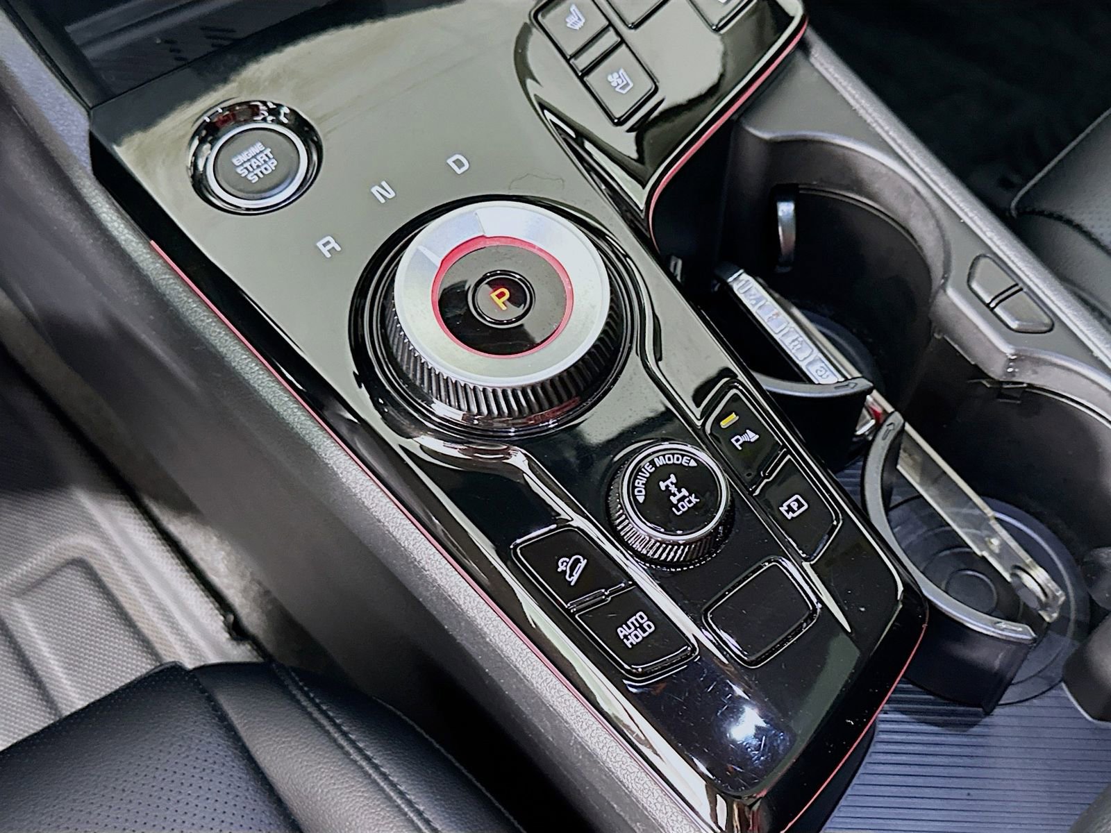 Used 2024 Kia Sportage SX Prestige AWD/4WD image 17