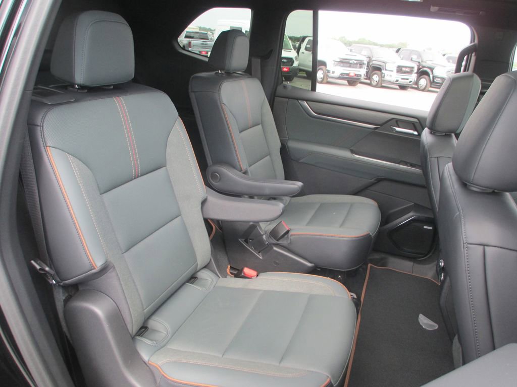 Used 2024 GMC Acadia AT4 w/ Super Cruise Package AWD/4WD image 26