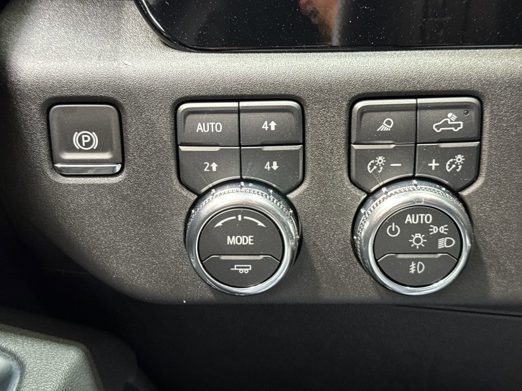 New 2026 GMC Sierra 1500 SLT w/ SLT Premium Package image 44