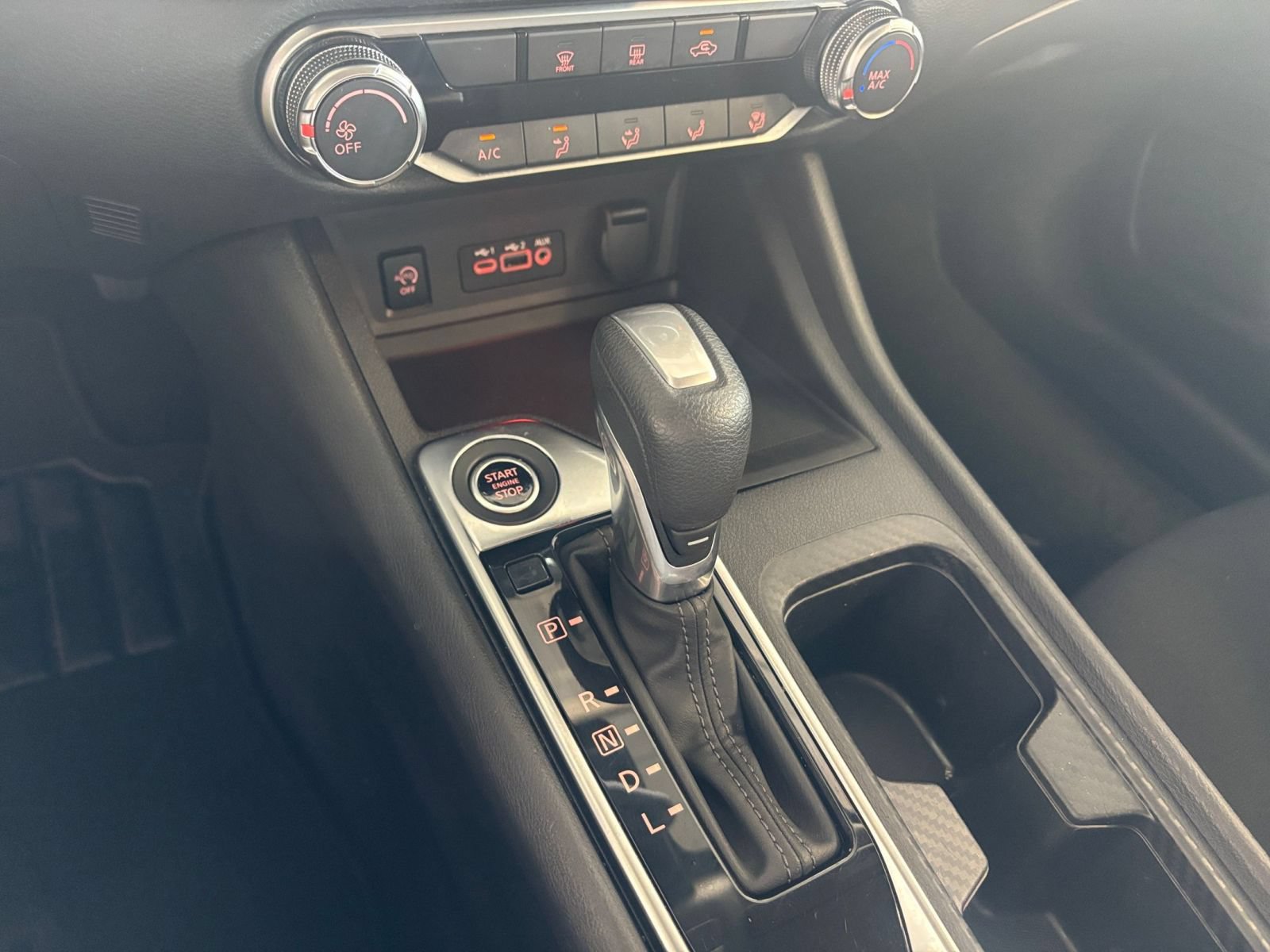 Used 2025 Nissan Sentra SV FWD image 39